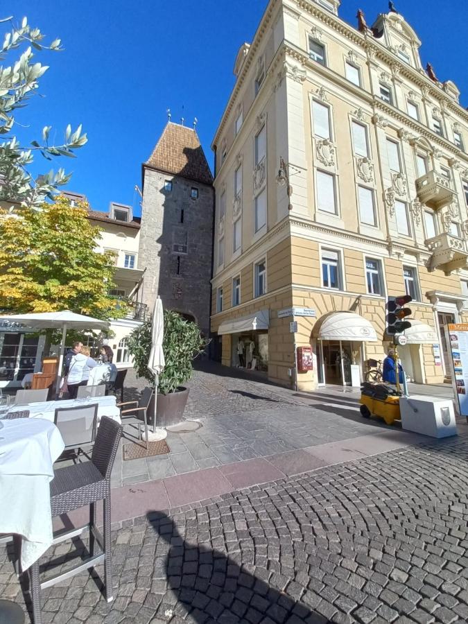 Atelier Leopardi In Meran Apartman Kültér fotó